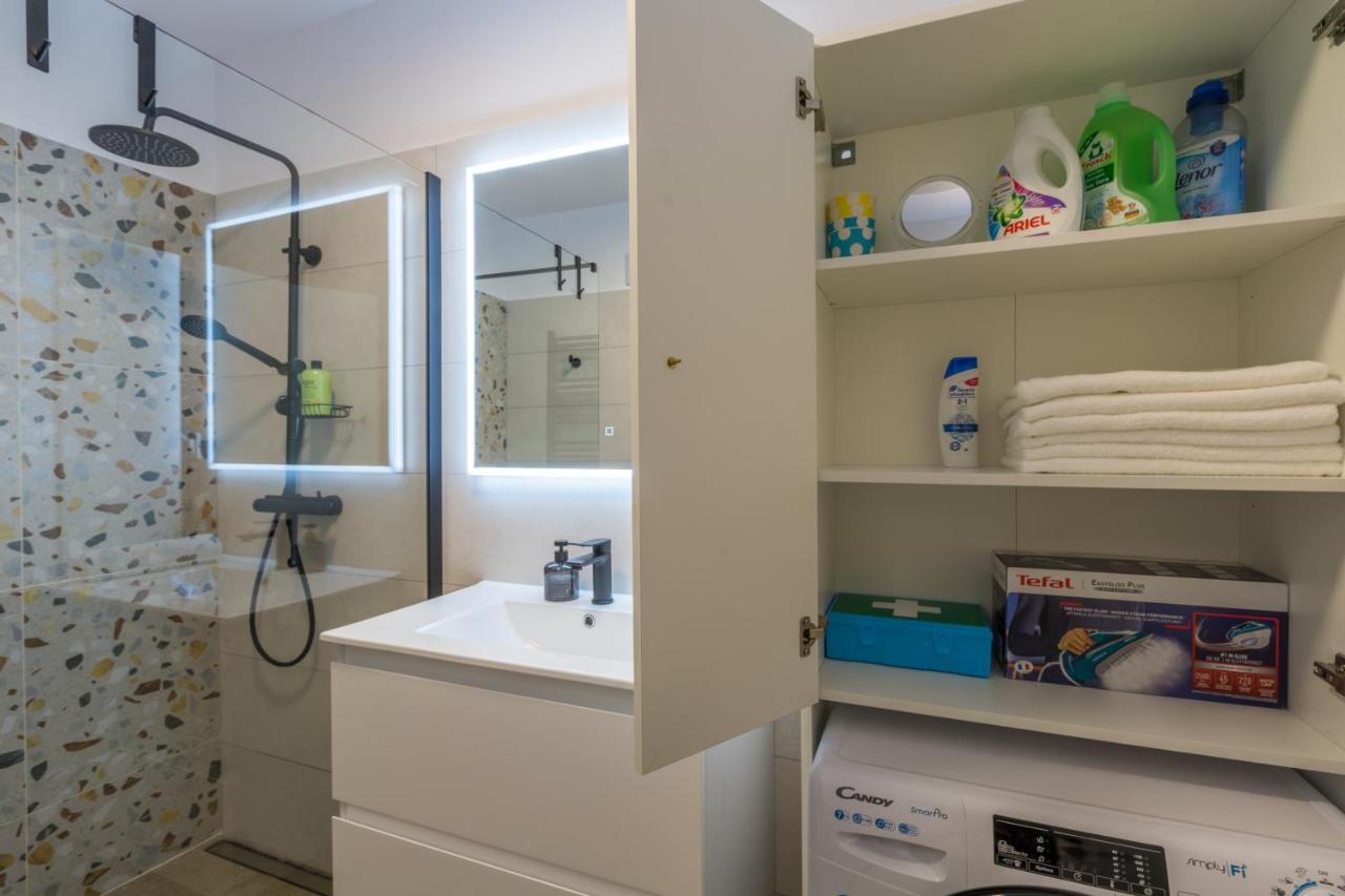 Saint Vitus Apartment Rovinj Bagian luar foto
