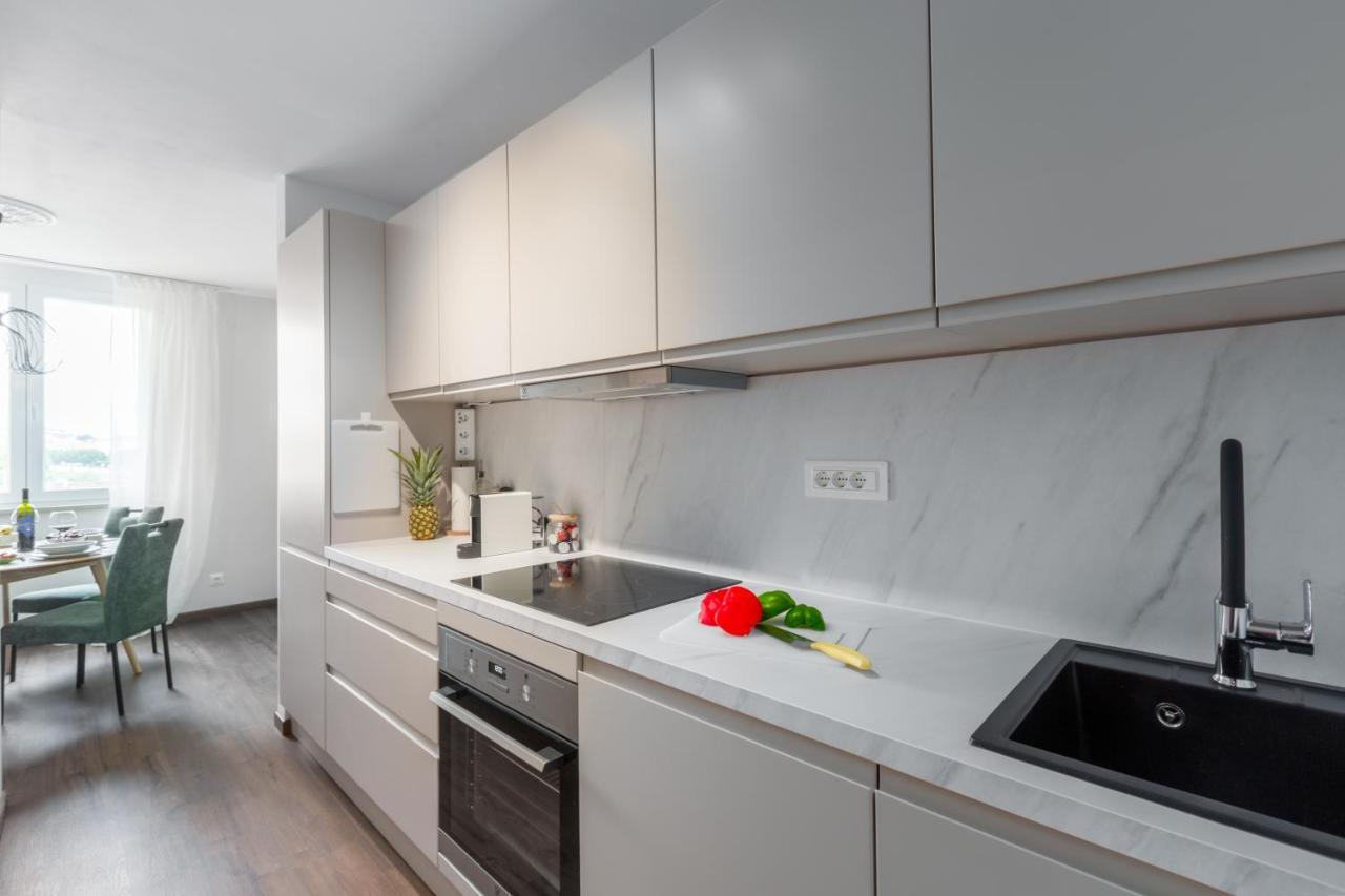 Saint Vitus Apartment Rovinj Bagian luar foto